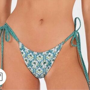 Blackbough Maddy String Cheeky Bottoms (Palmero), Size XS